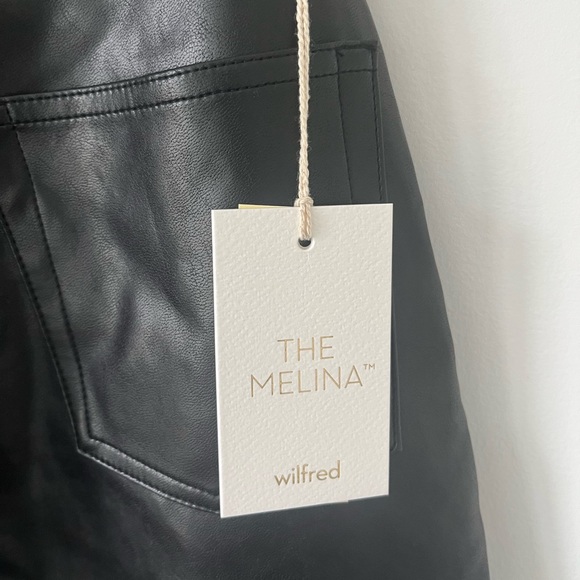 NWT Aritzia Melina high waisted straight leg vegan leather pants - Picture 3 of 4